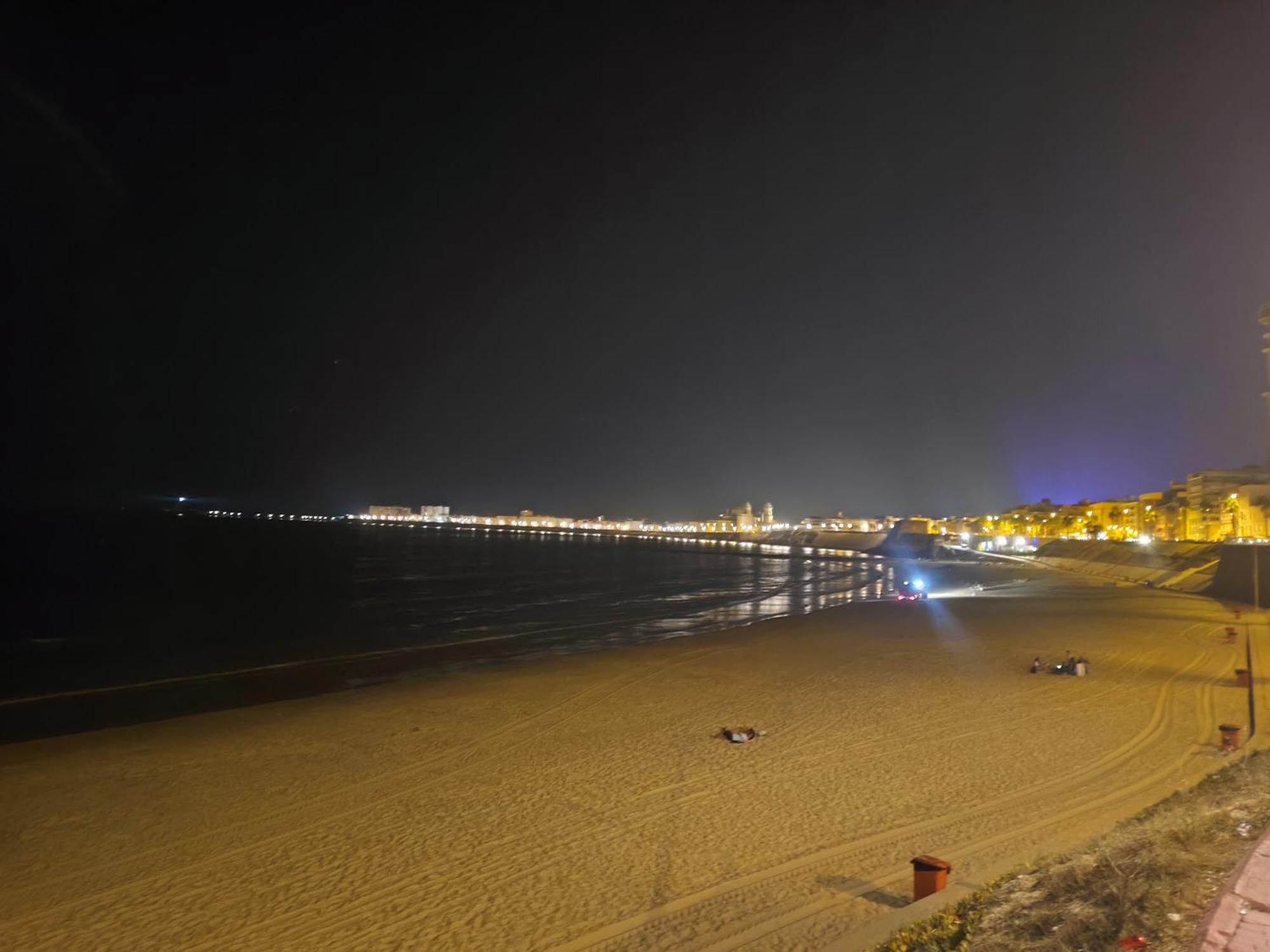 Estreno Centro Y Playa Apartment Cadiz